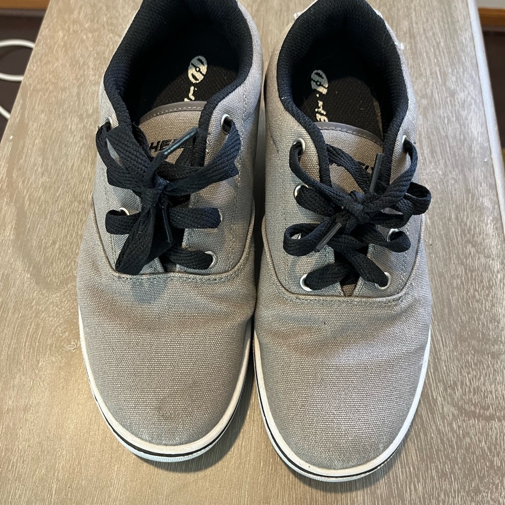 Heelys Gray Canvas Kids Lace-Up Sneakers with Black Laces